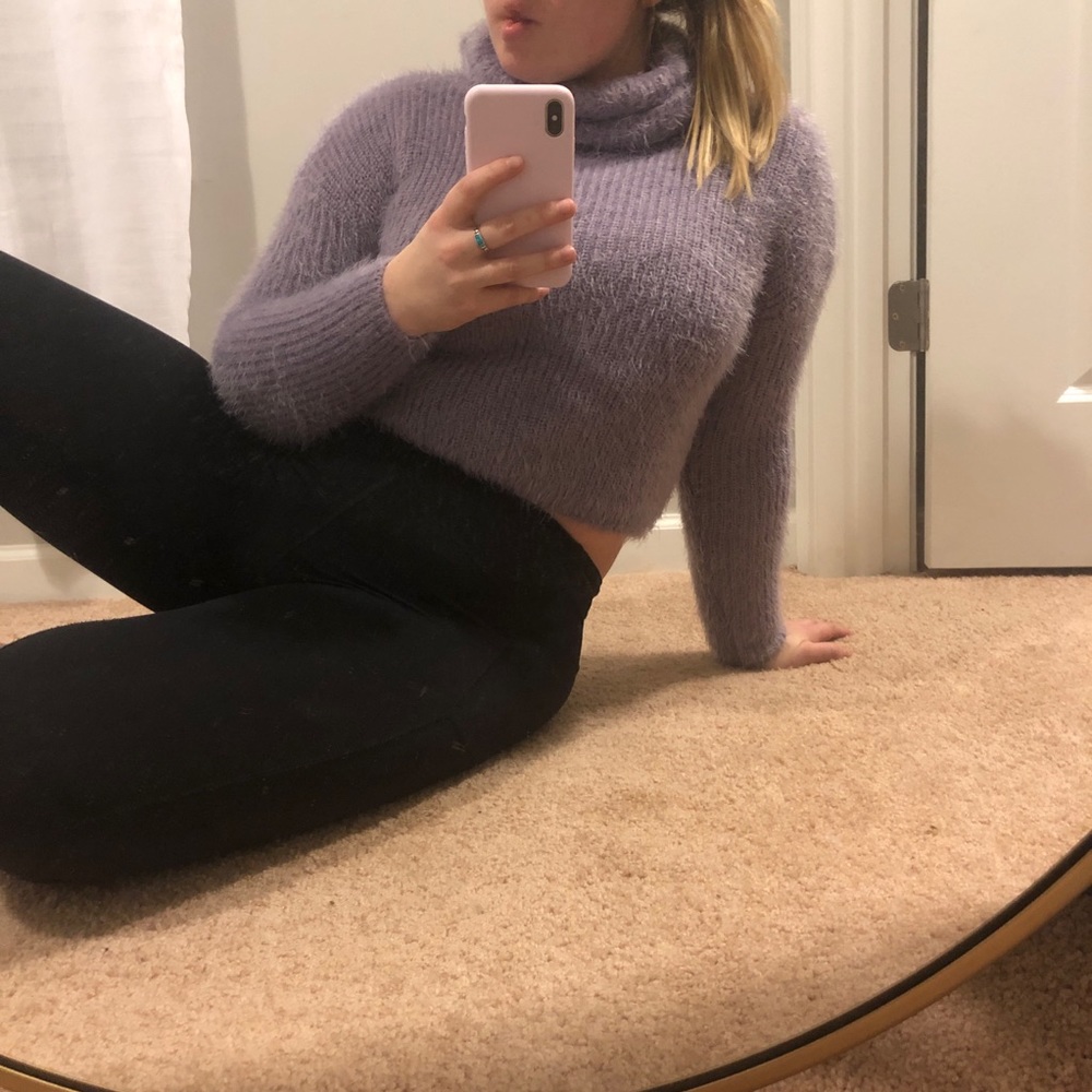 ✰ 𝙆𝙣𝙞𝙩 𝙎𝙬𝙚𝙖𝙩𝙚𝙧 ✰ - Picture 3 of 3